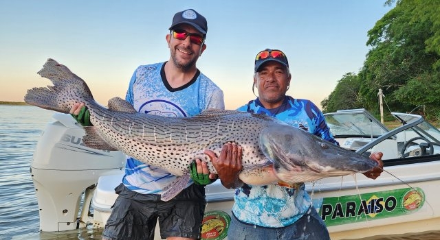 Pesca de Surubí en Corrientes - Sergio Revilla y Carlos Torres - Puerto Paraíso
